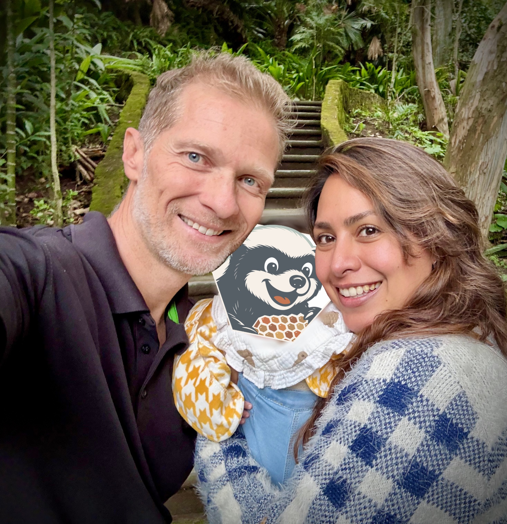 Beeghee founders in Veracruz cloud forest